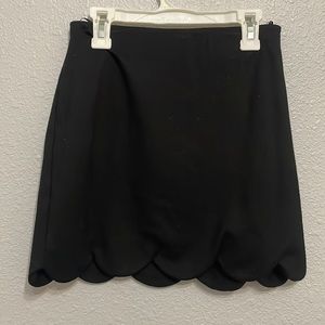 Topshop - Black scalloped skirt - size 2